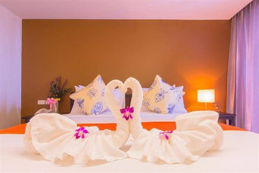 All Together Suite Hotel Bangkok Eksteriør bilde